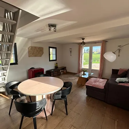 Апартаменты De La Vallee *